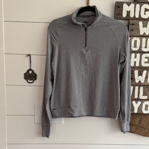 Rei size XS 1/4 zip shirt